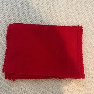 Set of 10 red fringe placemats